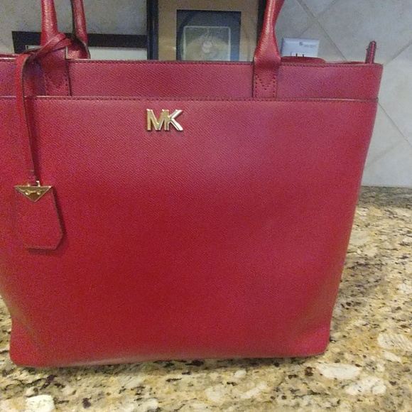 Michael Kors Maddie large tote - Picture 2 of 4